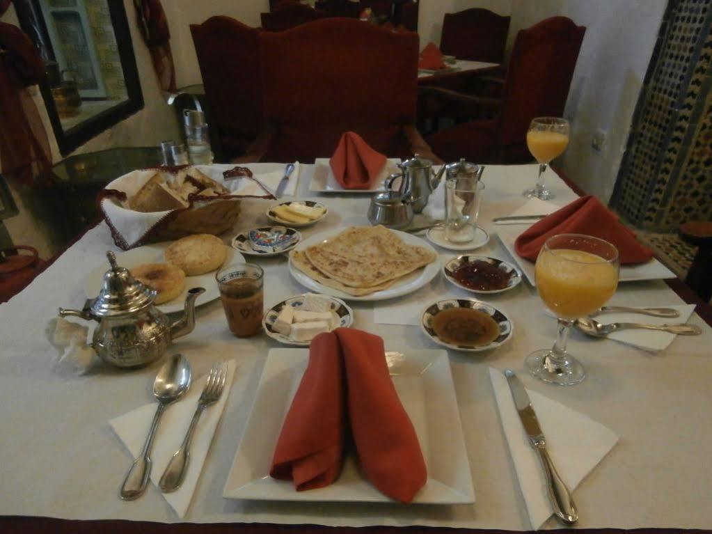 Hotel Riad Dalia Tétouan المظهر الخارجي الصورة